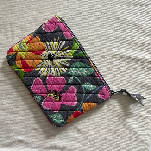 Vera Bradley Jazzy Blooms Floral Pouch - Picture 1 of 5
